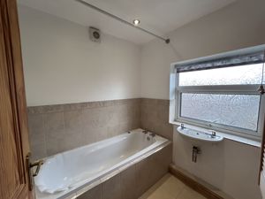 Photo 17- click for photo gallery